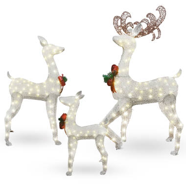 The Holiday Aisle 3 Piece Christmas Deer Lighted Display Set 3